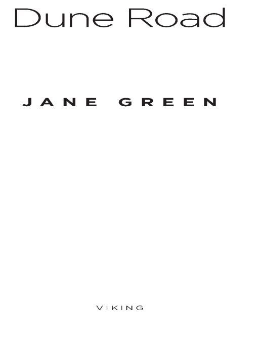 Dune Road: A Novel