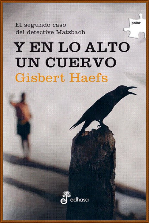 Y en lo alto un cuervo