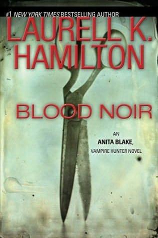 Anita Blake: Vampire Hunter #16 - Blood Noir