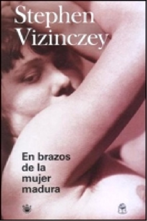 En brazos de la mujer madura